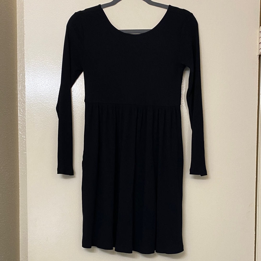 3/$15 Black Ribbed Long Sleeve dress